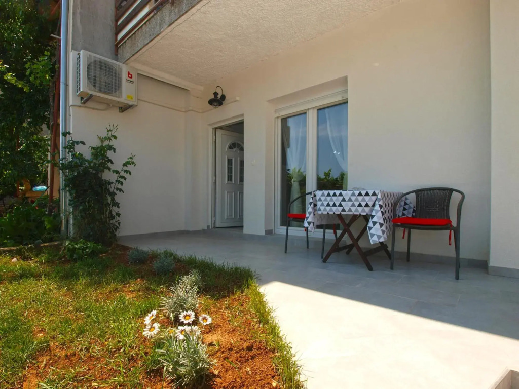 Apartment Florinda 2091