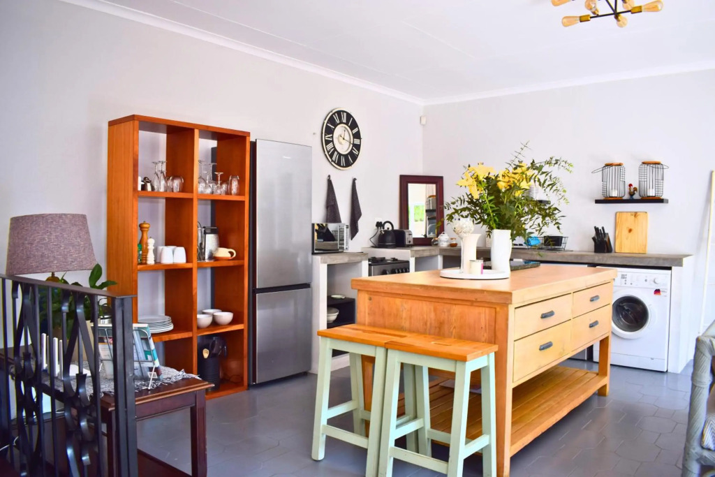 Riverclub Guest Suites in Riverclub, Sandton