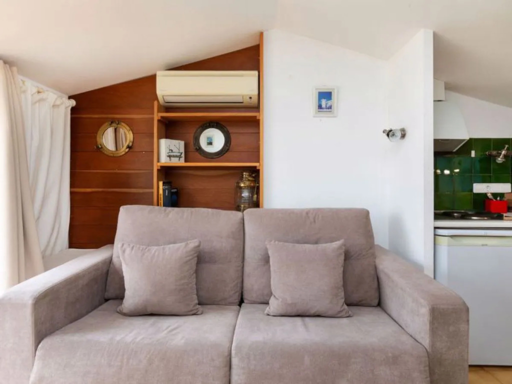 Port Lescala 36491