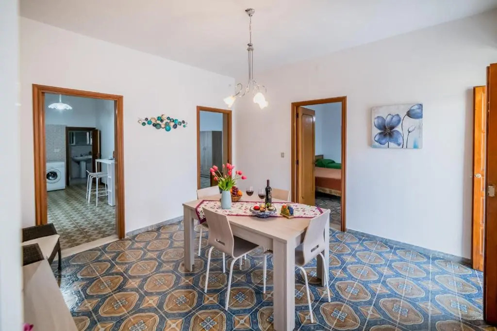 Casa Spiaggia E Servizi Raggiungibili a Piedi M507