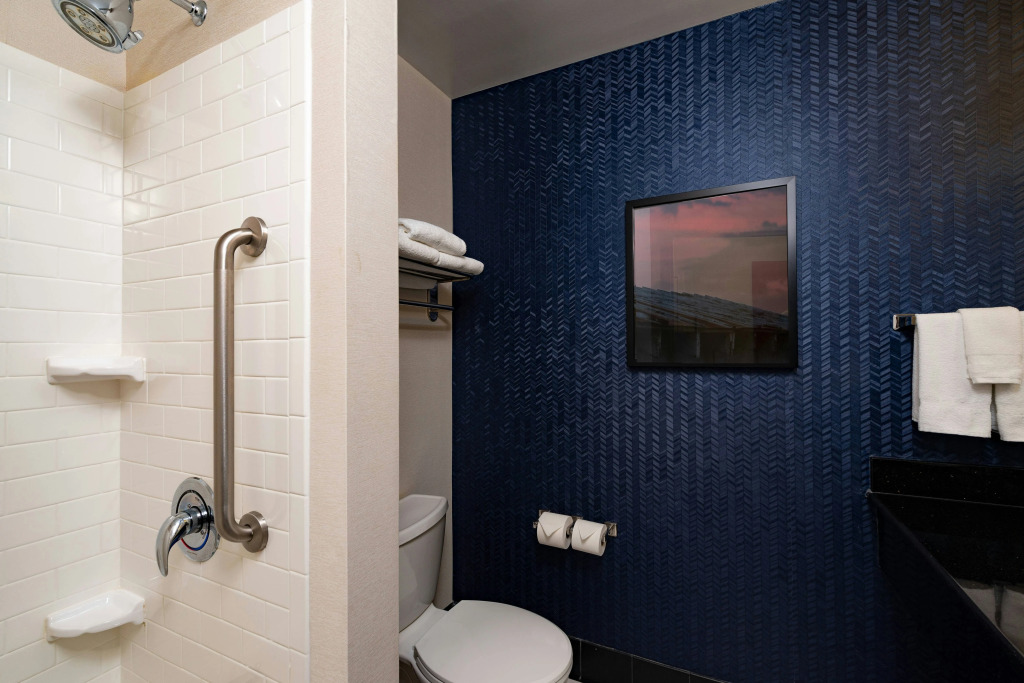 Fairfield Inn and Suites by Marriott New Bedford