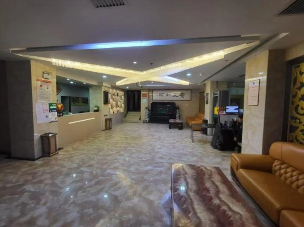 Cao Hu Hotel
