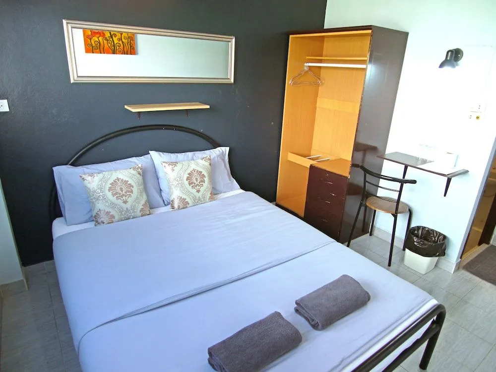 Mams House Khaosan