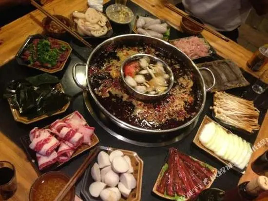 Bihai Hotel (Fengjie People's Square)