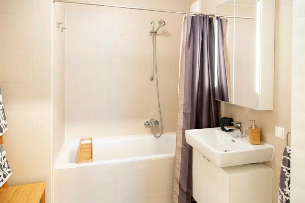 Cozy & Cool Apartment * 5 Min to City Center