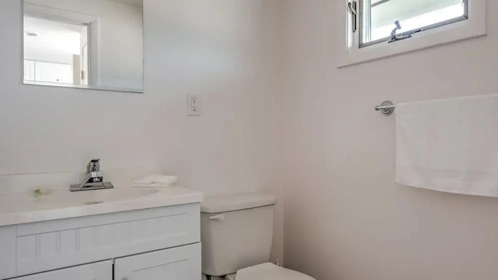 Unit 14 Dbl Queen - Bungalows at Common Ground