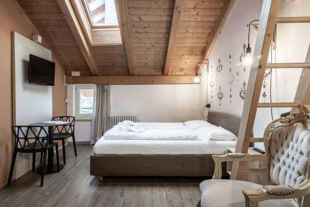 Stay COOPER l Goethe Guesthouse