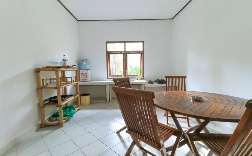 Yuli Bungalows