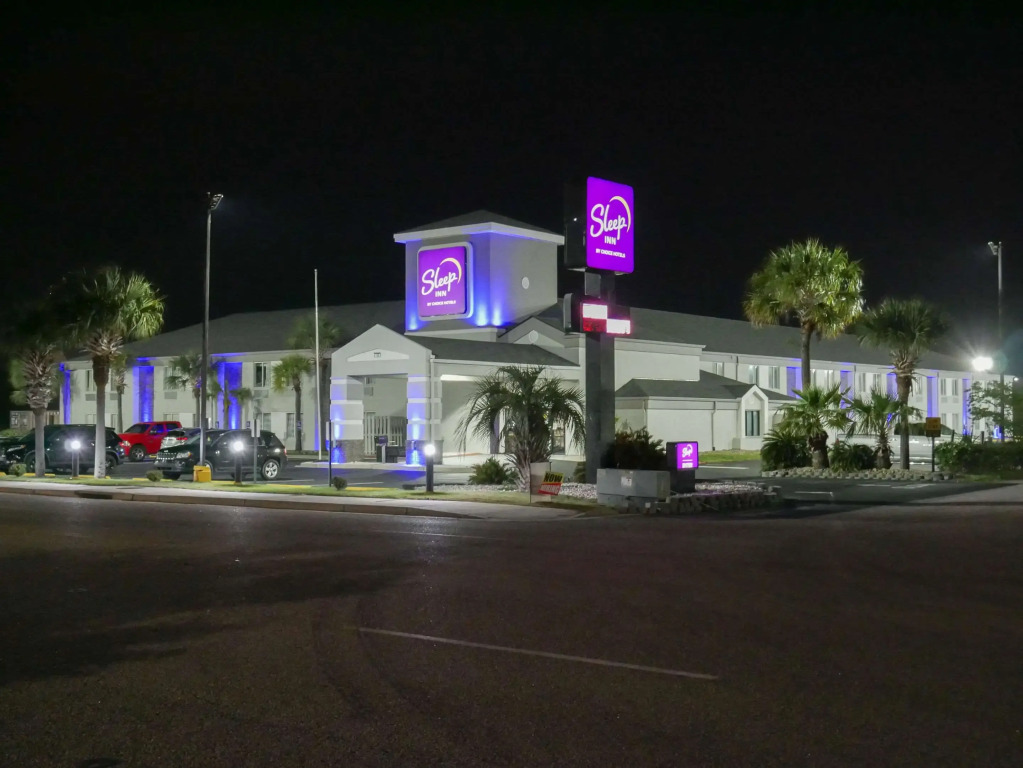 Wingate by Wyndham Myrtle Beach At Outlets
