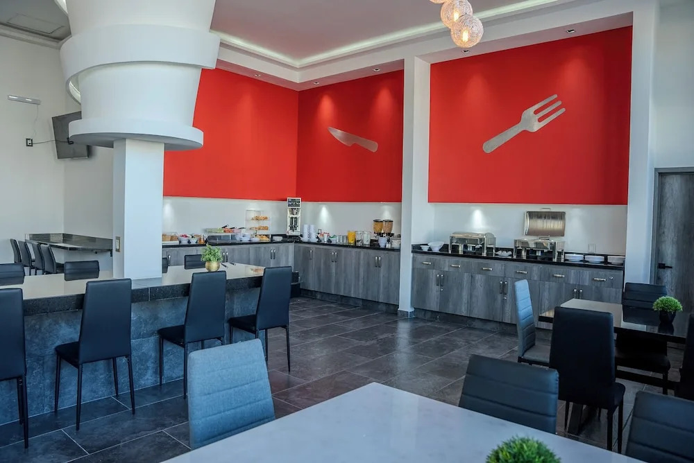 Hotel 5 Inn Select