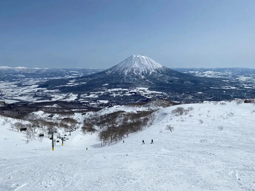 Hills Niseko 106