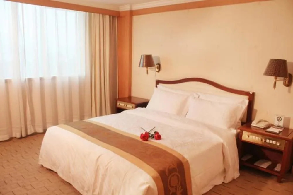 Fishermen's New Village Huidong Hotel