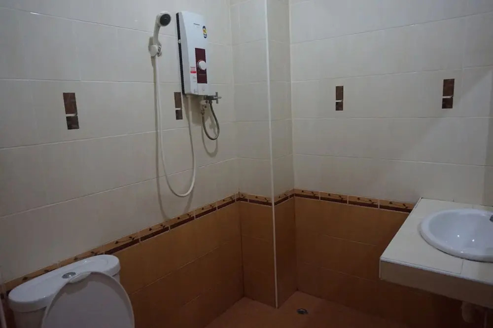 Pornnarumitr Hotel