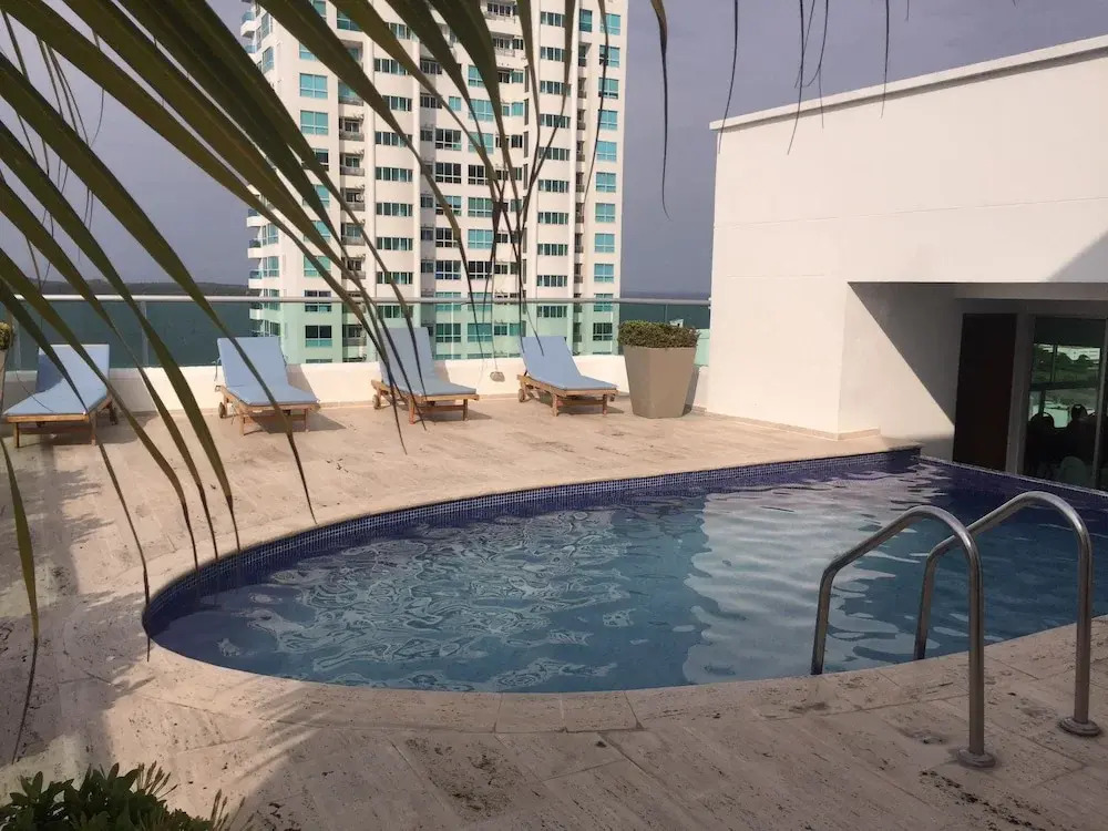 Luxury Ocean View Apartment
