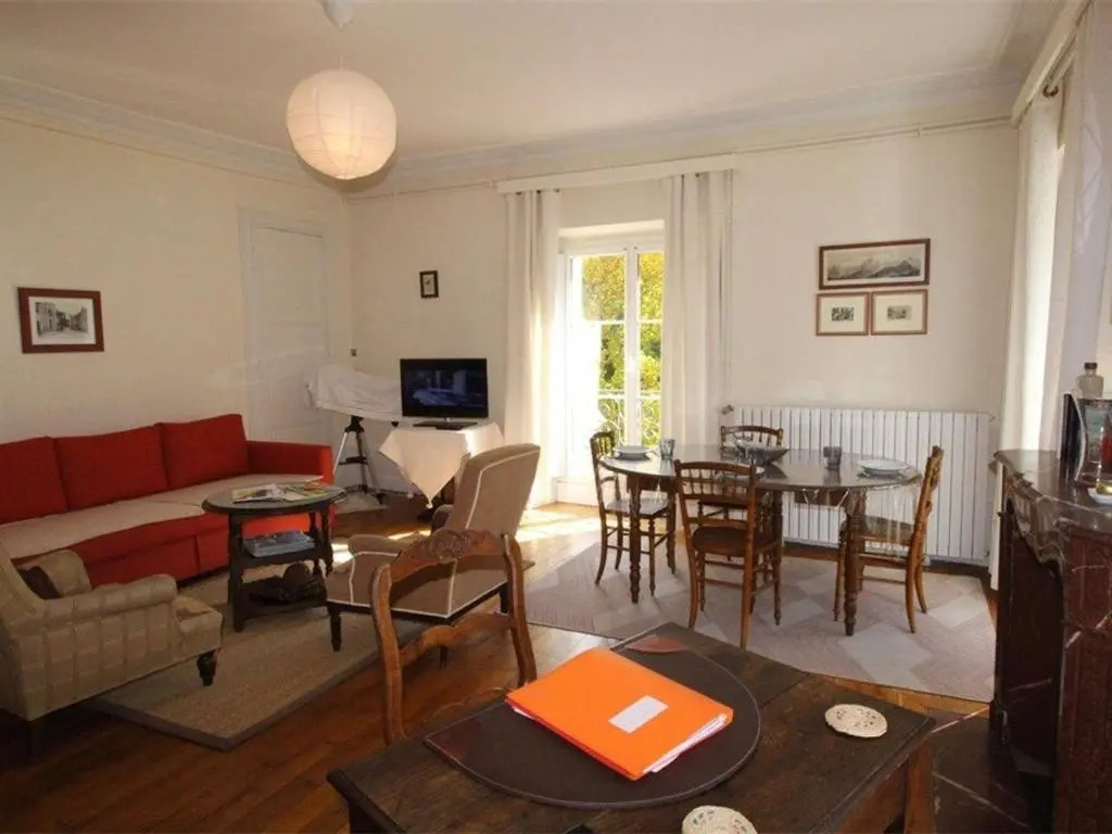 Appartement Bagnères-de-Luchon, 2 pièces, 4 personnes - FR-1-313-165