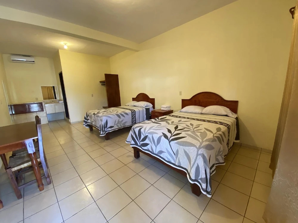 Hotel Villas Del Sol