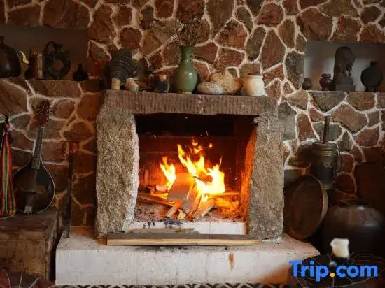 Qudeng Mountain Residence Homestay (Siguniang Mountain Changping Valley Scenic Area)