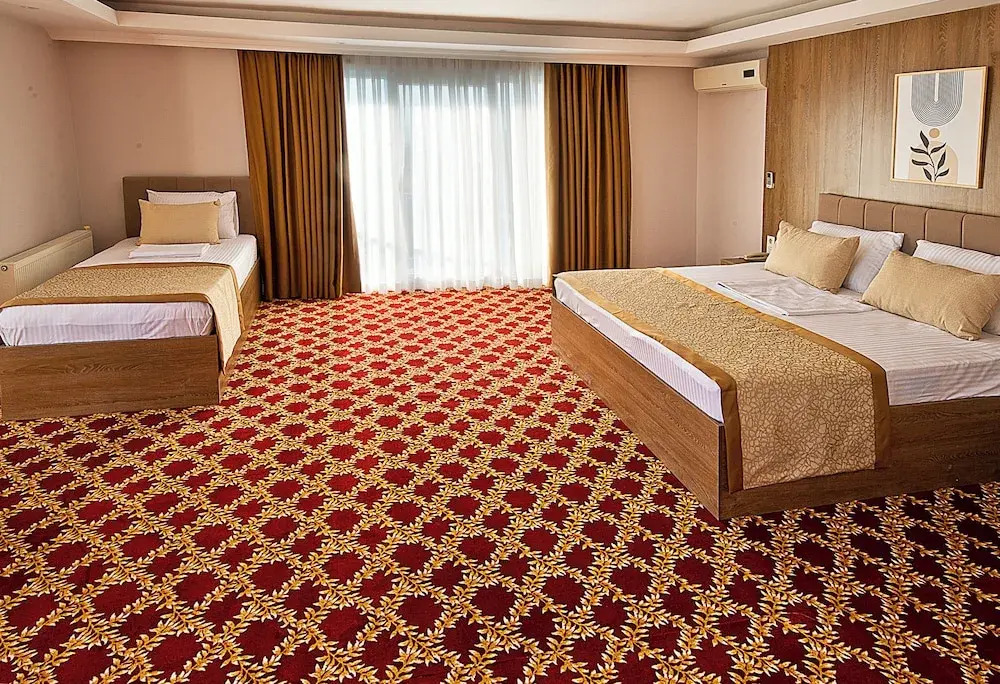 Lion City Otel