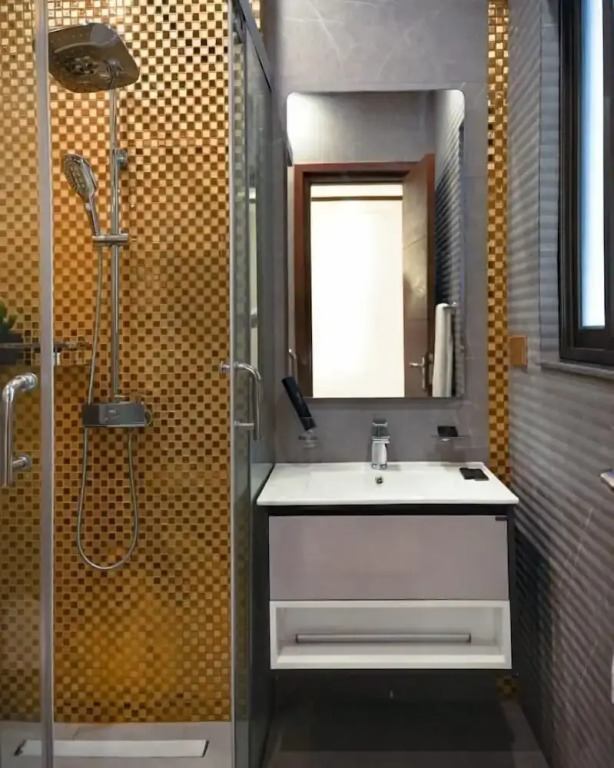 Falettis Express Hotel Airport Lahore