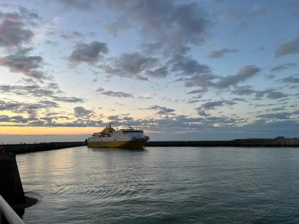 Le Gite du Petit Buccin a 2 Mn de la Mer.