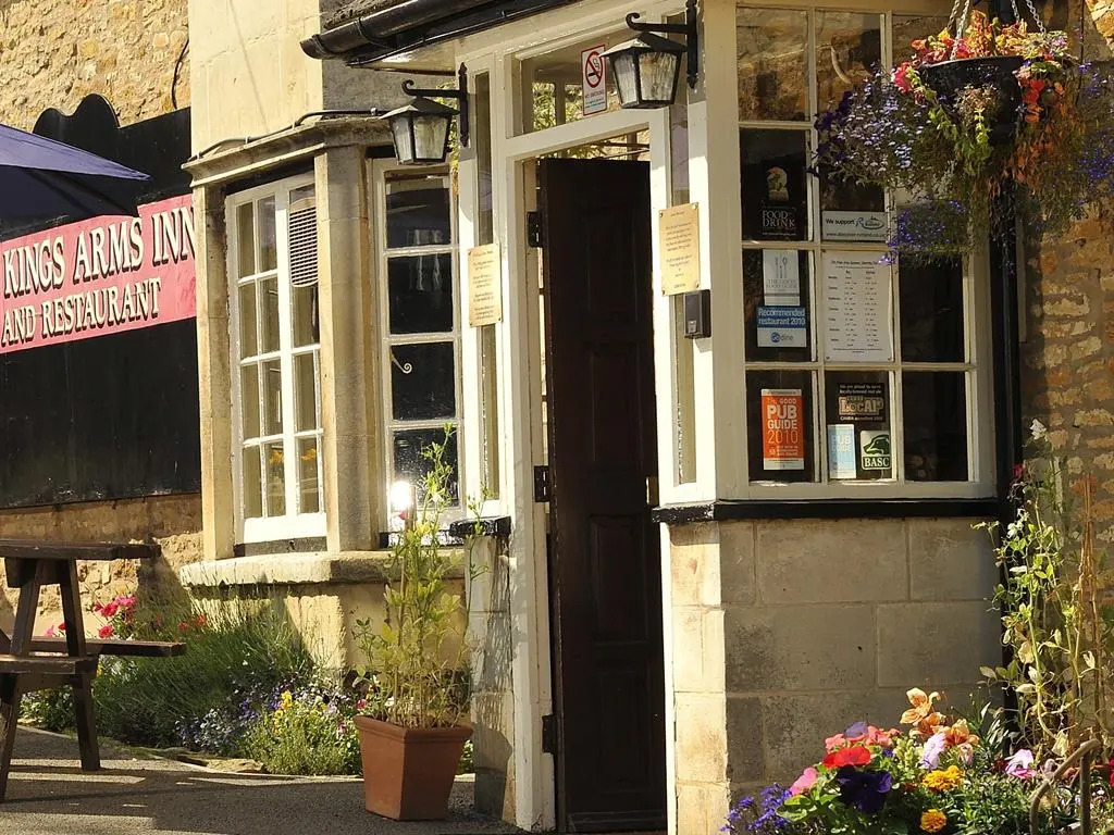 Kings Arms Inn