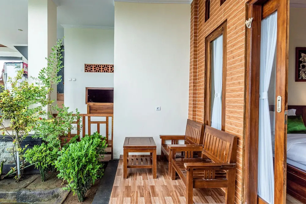 D Artha Cottage