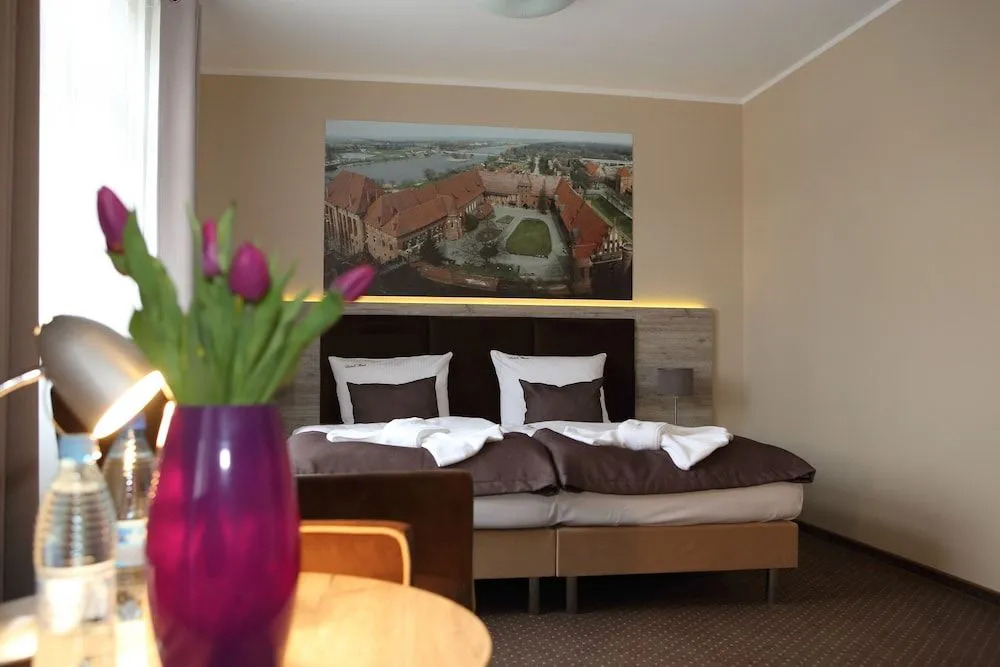 HOTEL PIAST przy Zamku