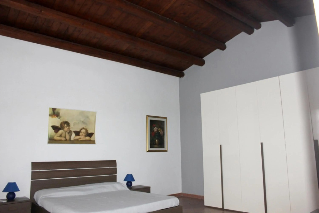 2 bedrooms house with furnished terrace at Noto 6 km away from the beach