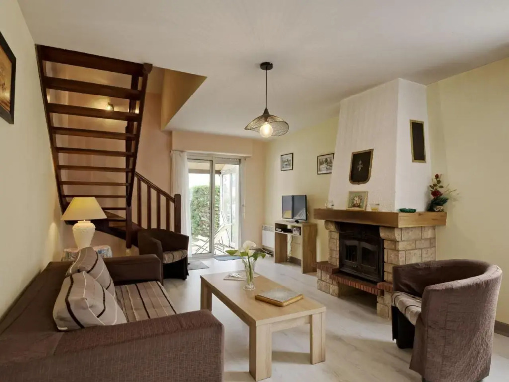Holiday Home Le Clos Er Bert - RHU315