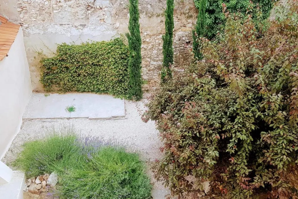Charming 62 M With Shared Garden Center