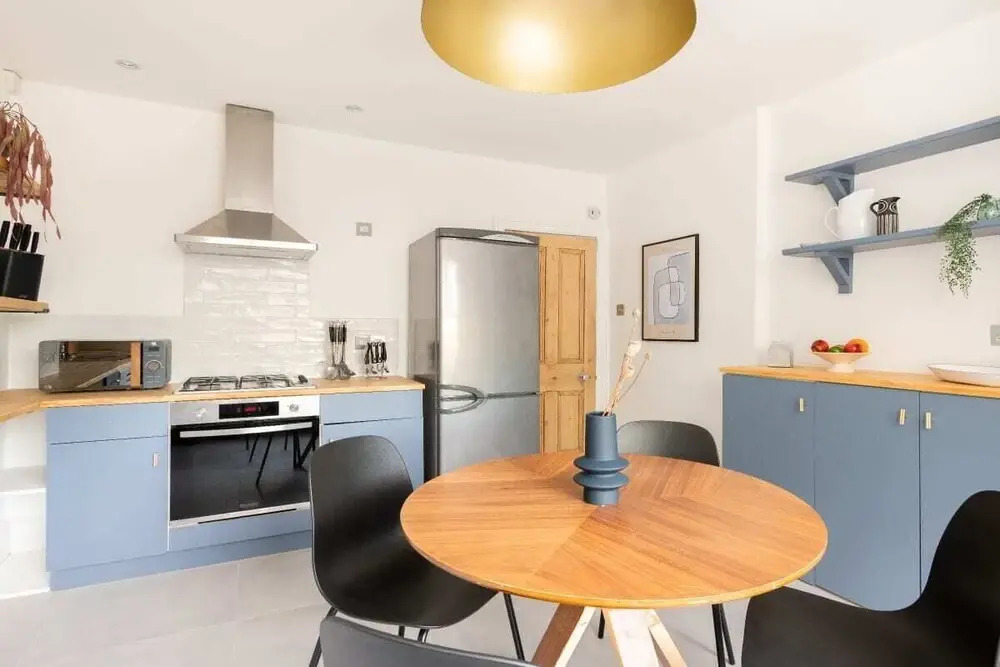 The Heart of Balham - Modern & Bright 2bdr Apartment With Terrace