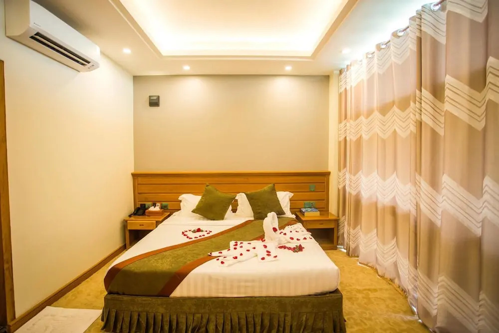 Cartel Hotel