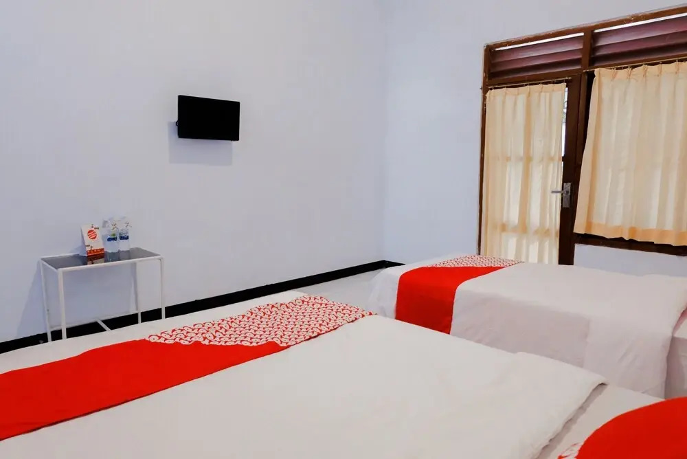 OYO 421 Alianda Guest House Syariah