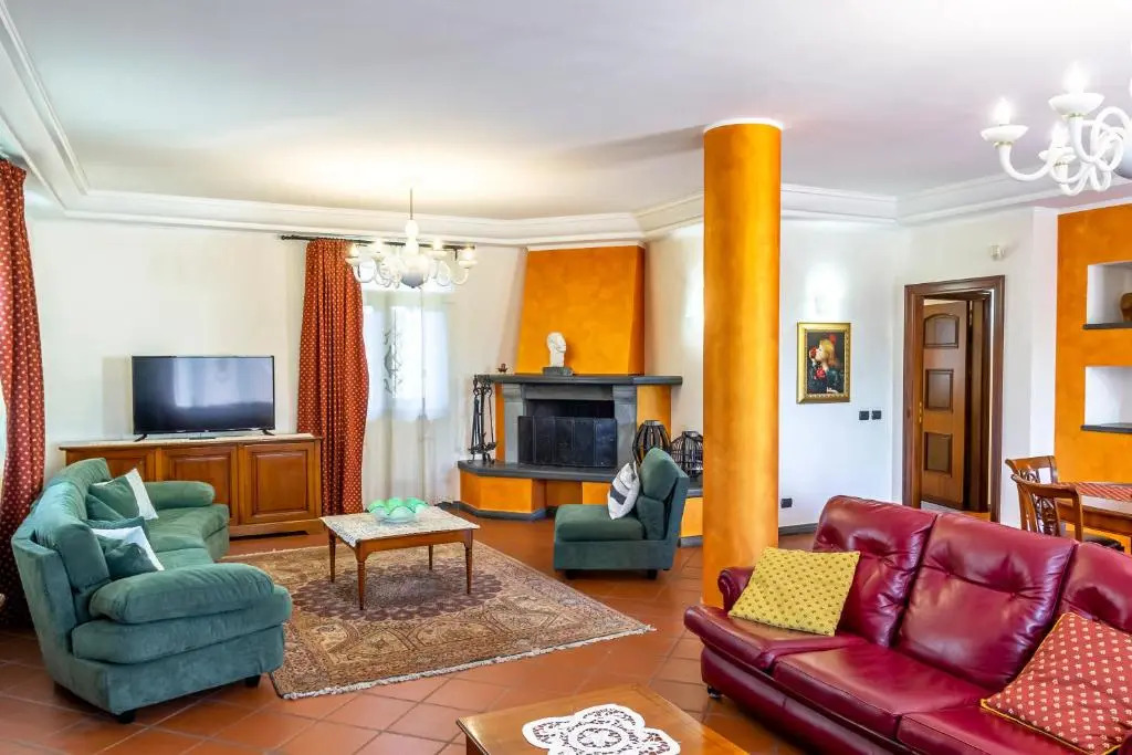 Villa Gialla