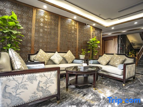 Huangchuan Shibo International Hotel