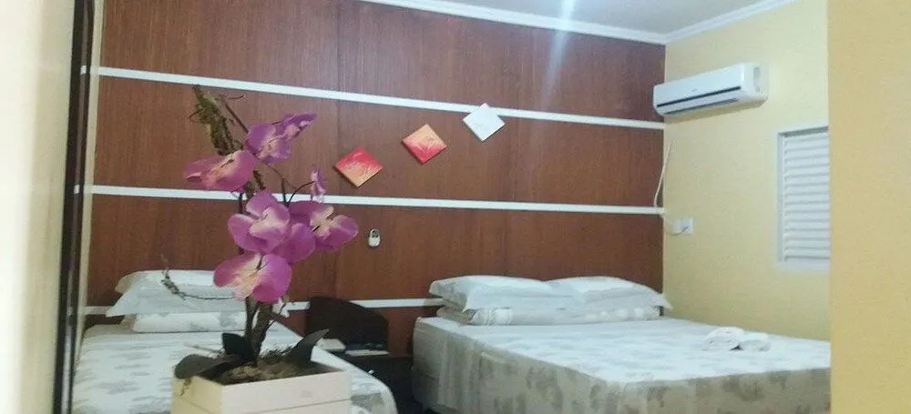 Vitor Hotel I