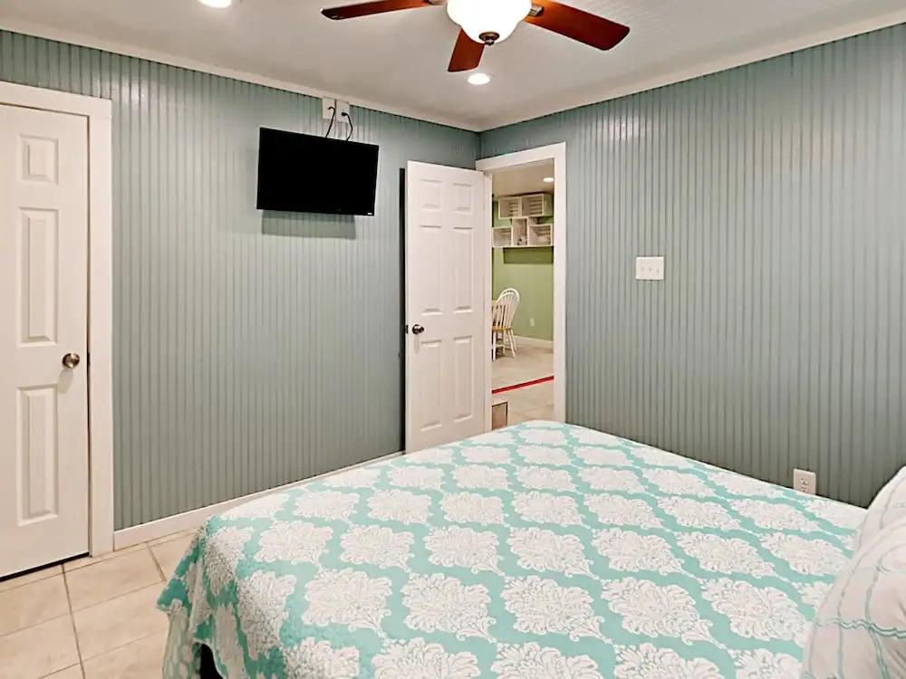 Paradise Hideout - One Bedroom Townhome