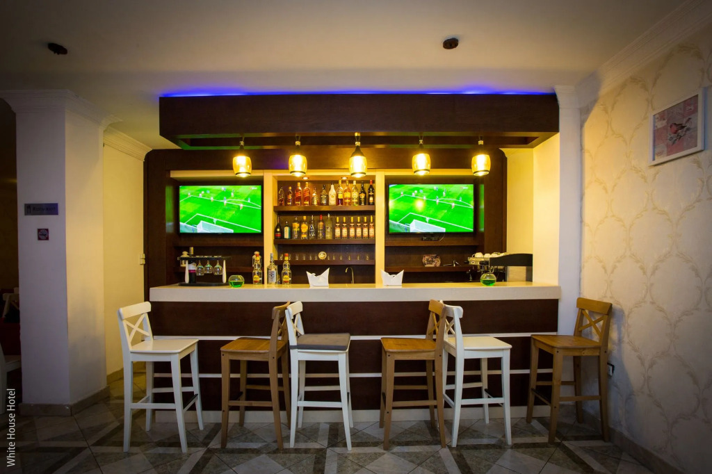 White House Addis Hotel