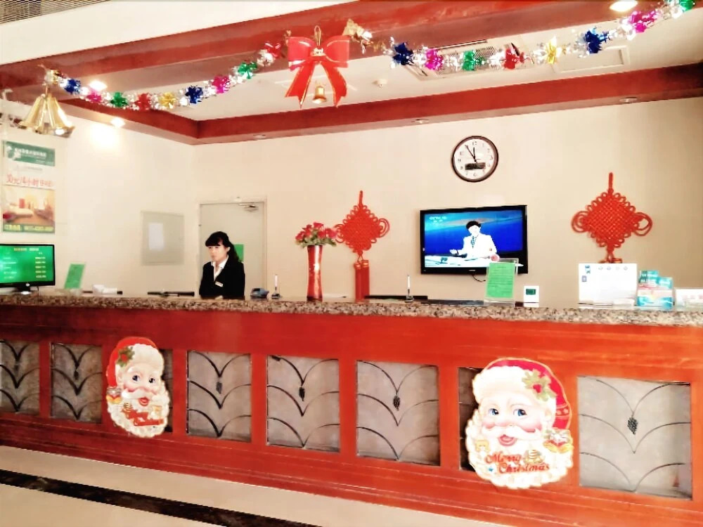 Greentree Inn Dalian Airport Express Hotel