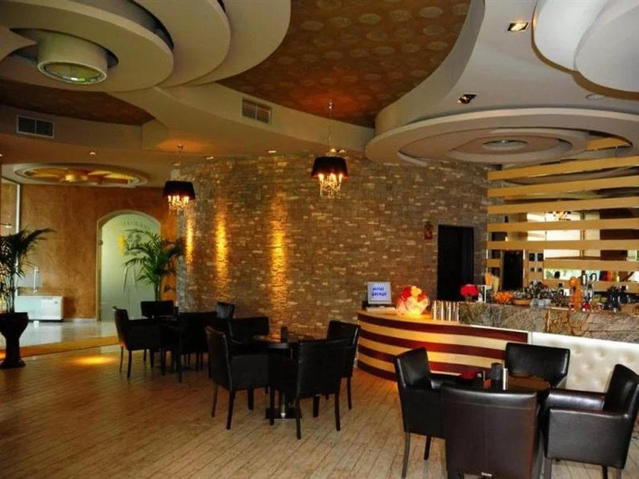 Hotel George