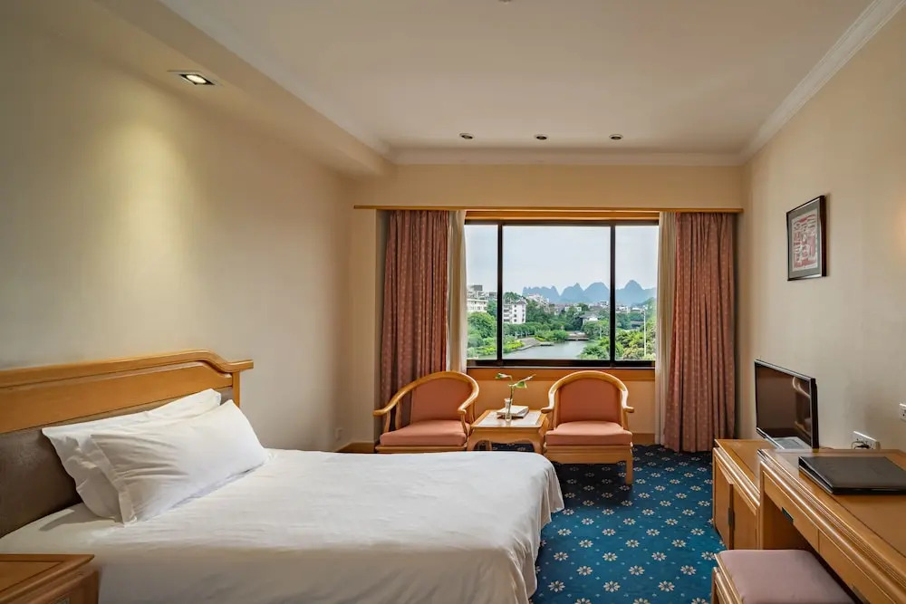 Rong Hu Hotel