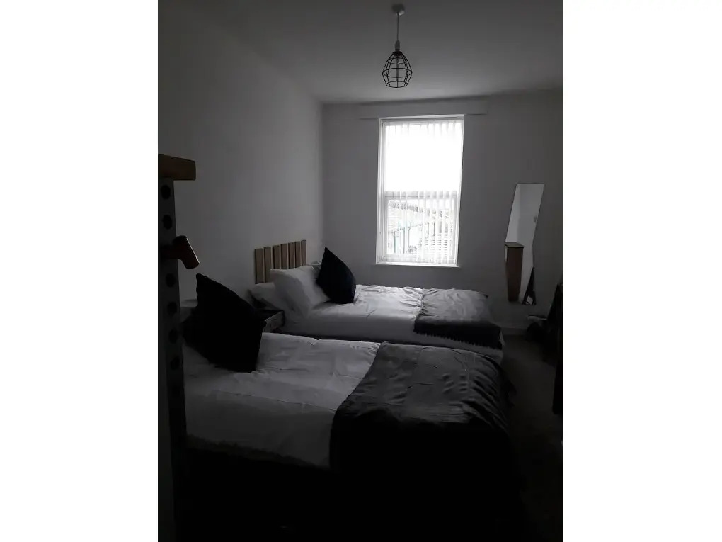 Molyneux Apartments