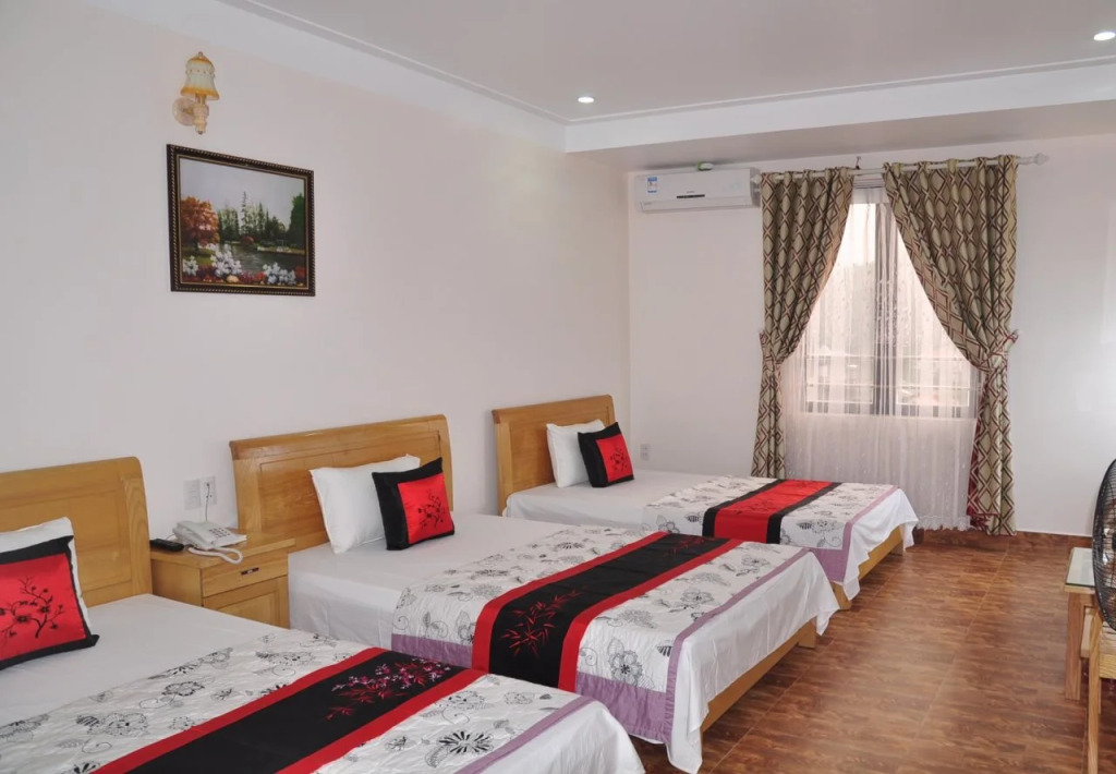 Kim Dung Ha Long