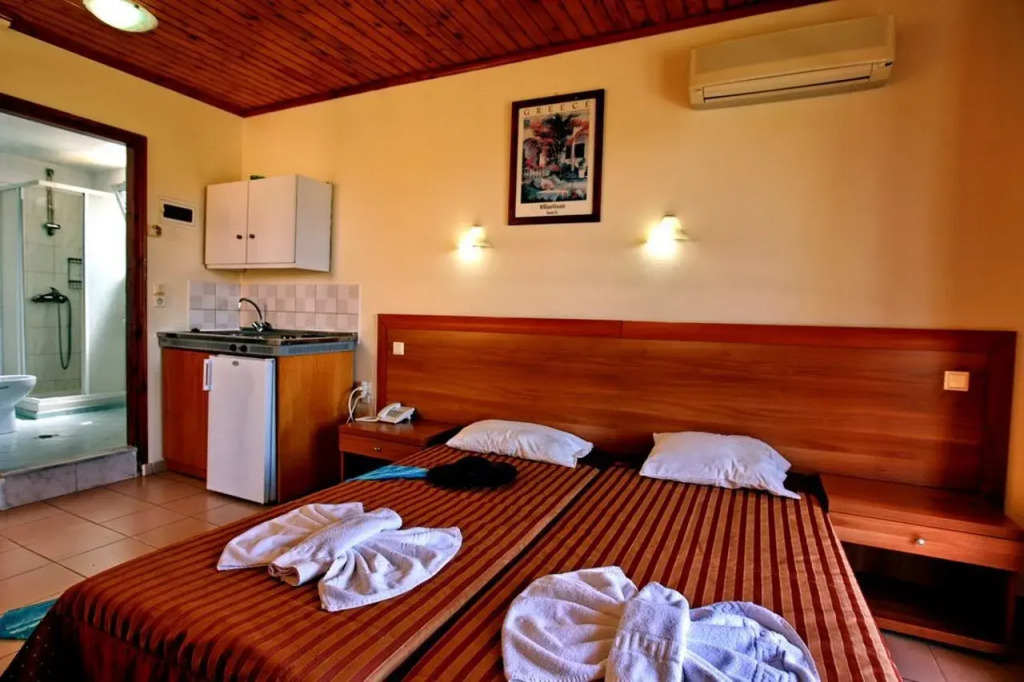 Anaxos Hotel