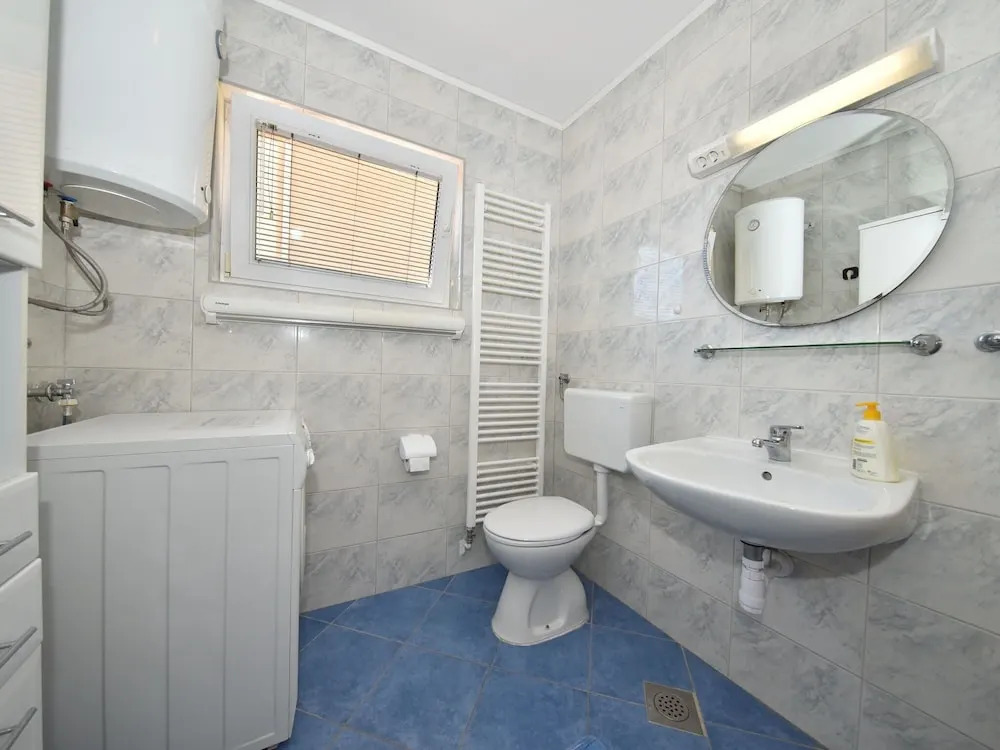 Traditional Apartment in Zadar with Garden