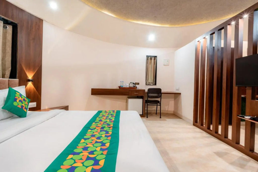 Treebo Premium Mowglis Den, Pench Tiger Reserve, Turia