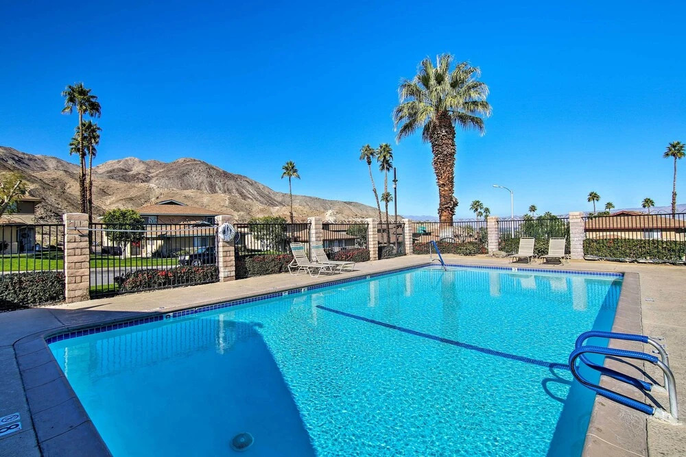 Palm Desert Resort-style Living: Dog Friendly