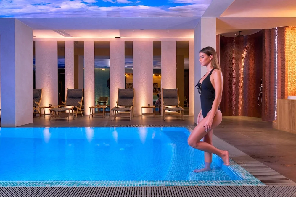 Time Boutique Hotel