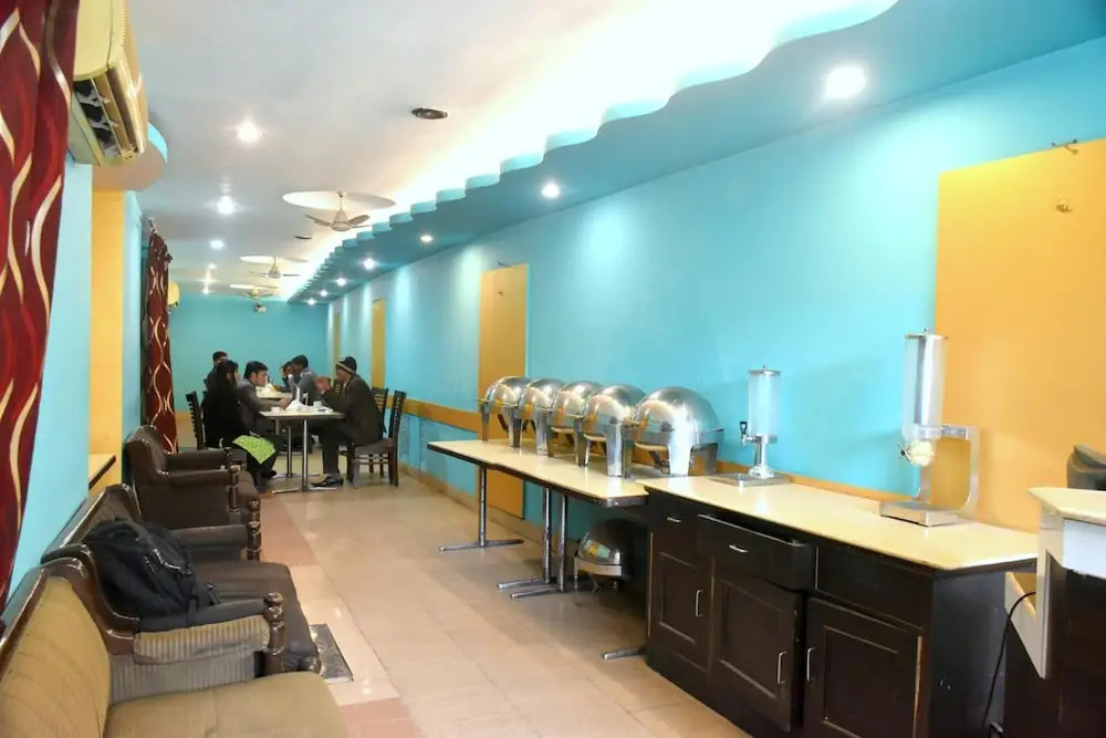 Hotel City Grand Varanasi