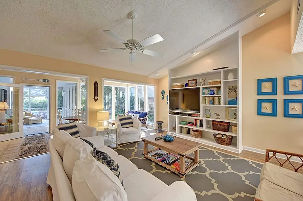 2108 Bruce Drive by Hodnett Cooper